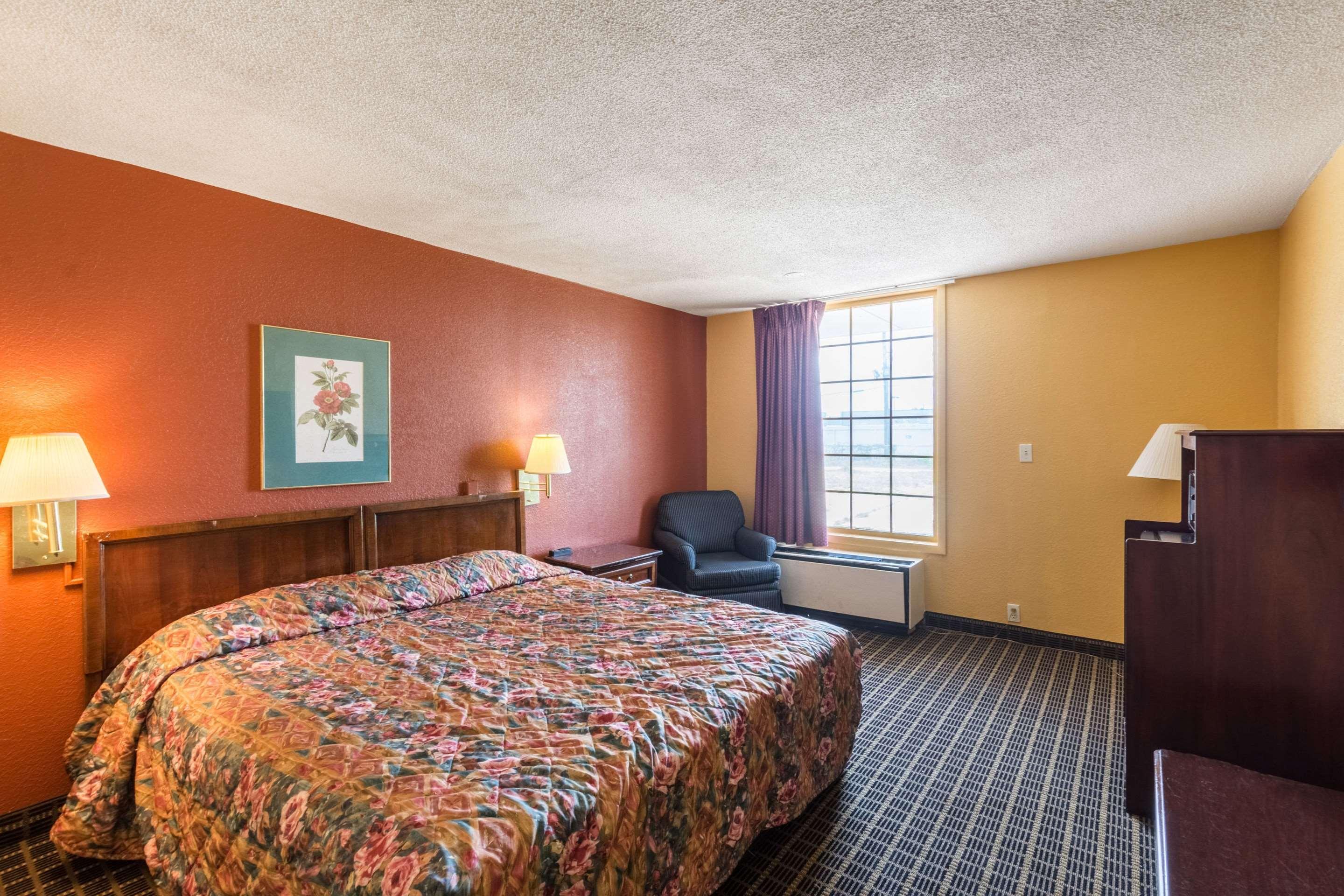 Econo Lodge Inn & Suites Orangeburg Kültér fotó