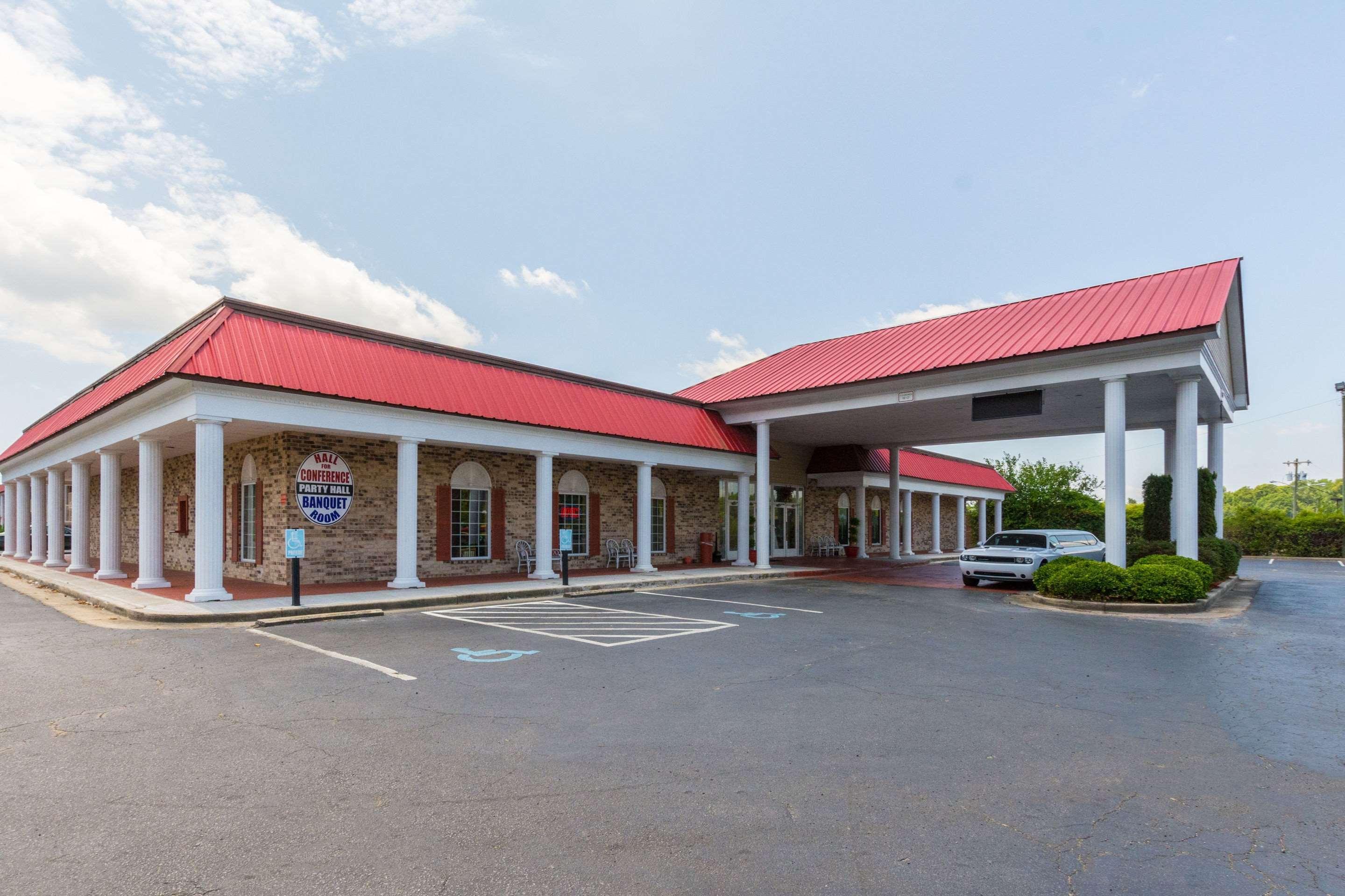 Econo Lodge Inn & Suites Orangeburg Kültér fotó