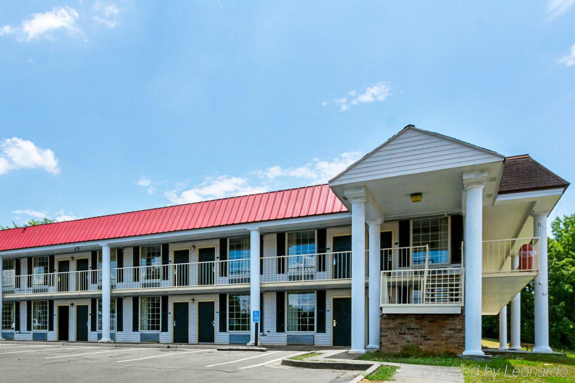 Econo Lodge Inn & Suites Orangeburg Kültér fotó