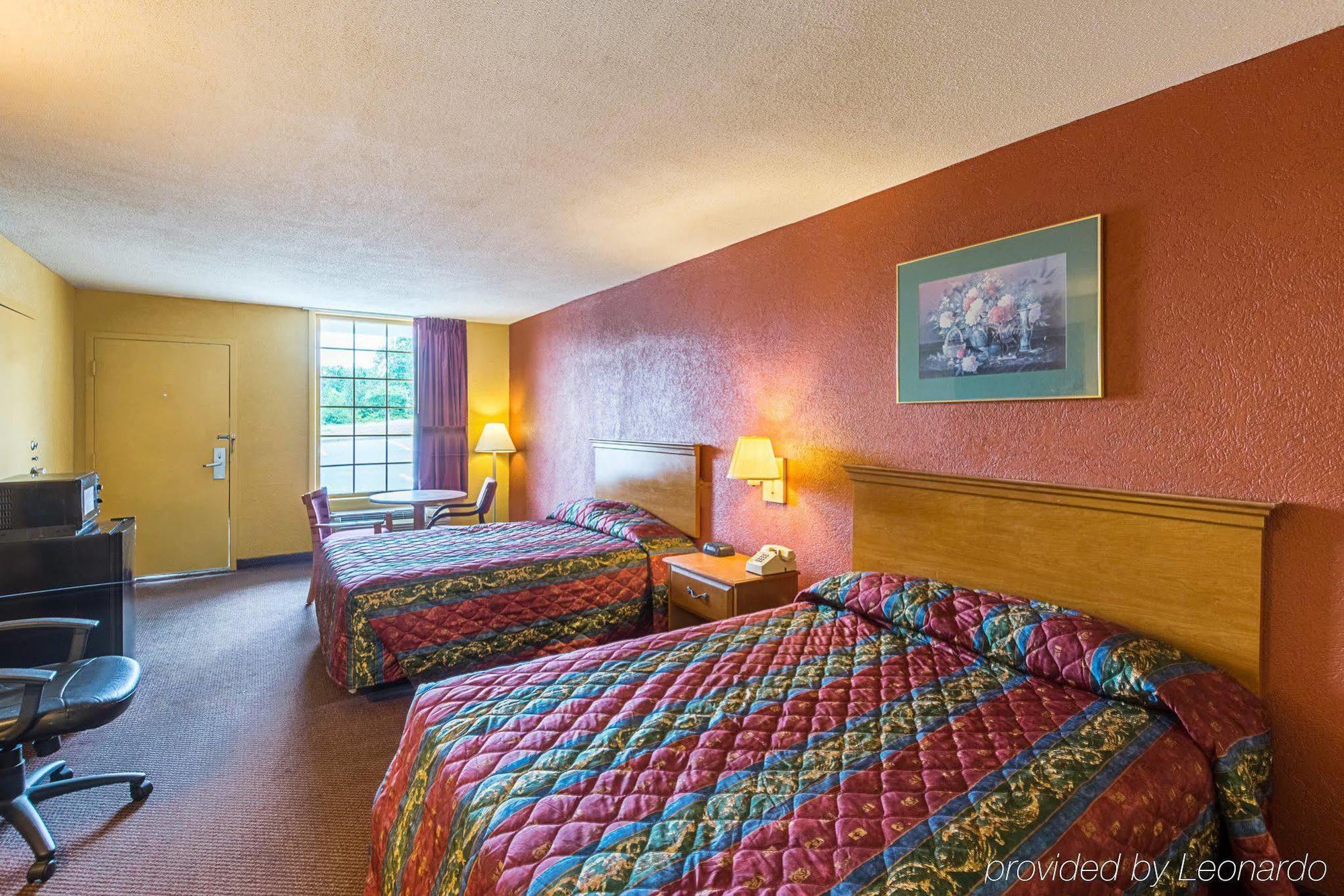 Econo Lodge Inn & Suites Orangeburg Kültér fotó