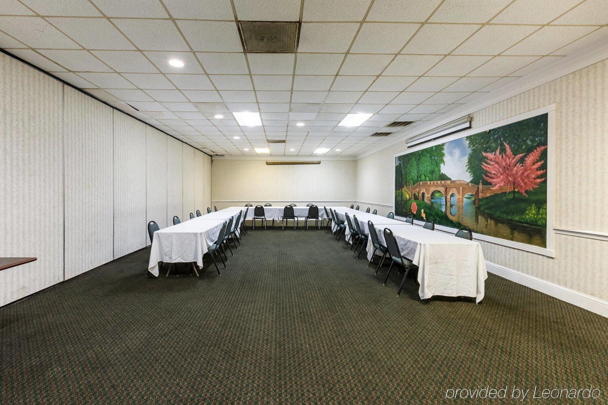 Econo Lodge Inn & Suites Orangeburg Kültér fotó